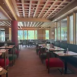 The Grand Arosa - Pop-Up Hotel
